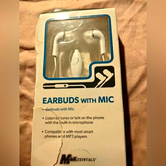 Essentials White Earbud Headphones with Mic - Picture 1 of 3
